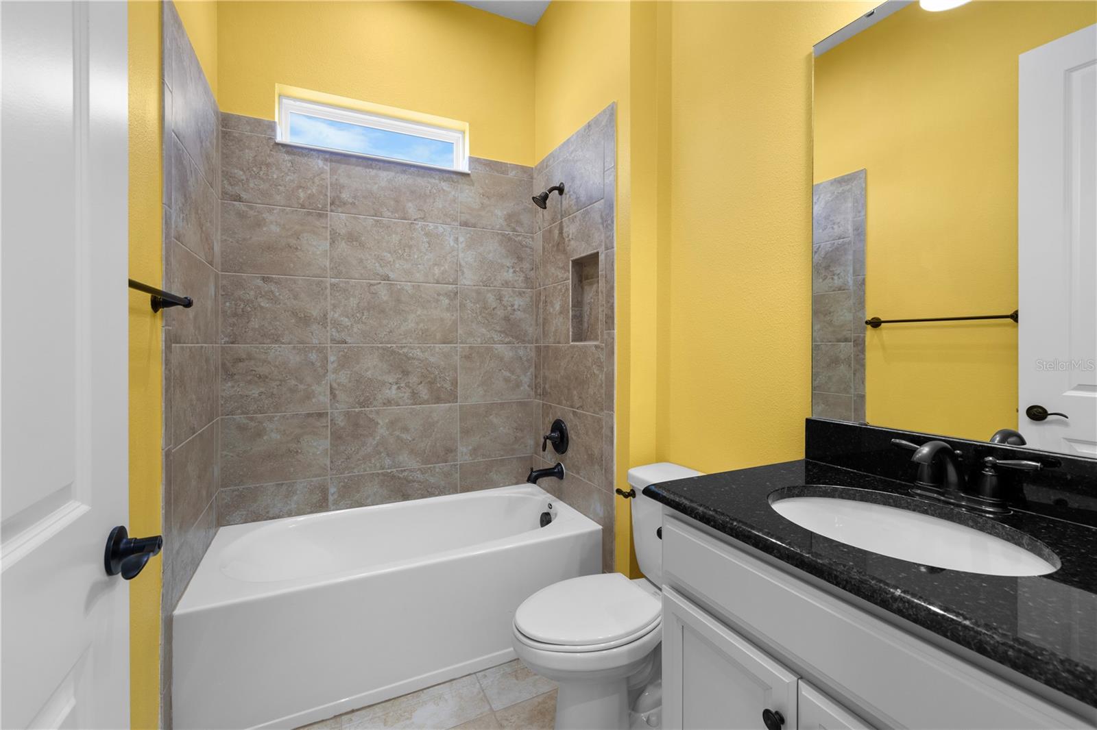 Image 20 of 64 For 972 Ladera Ranch Road