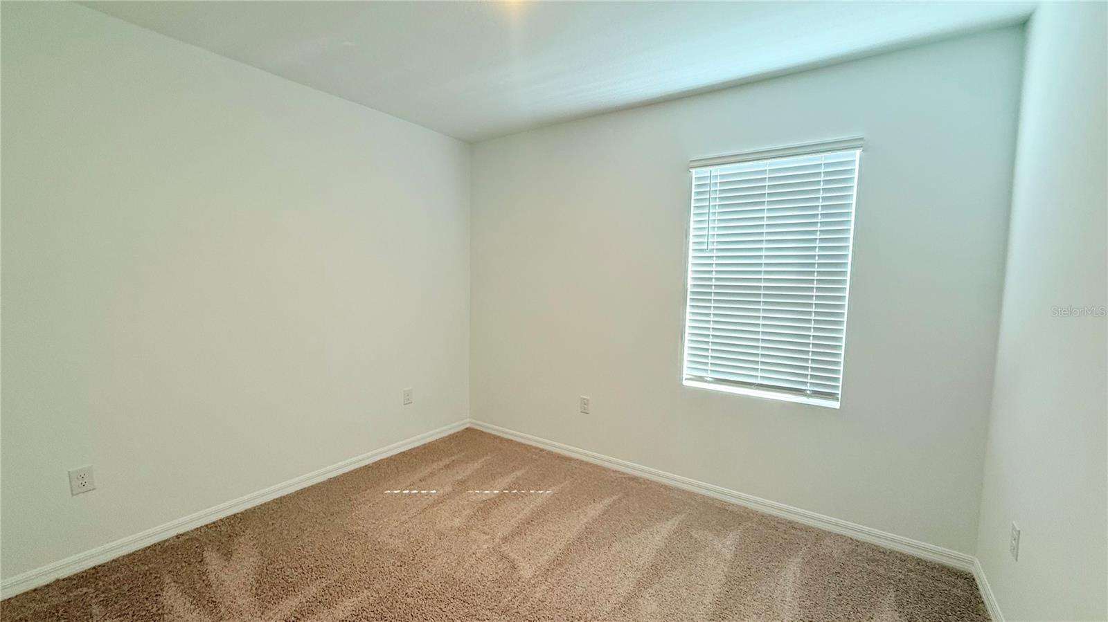 Image 10 of 23 For 2986 Waterlily Way