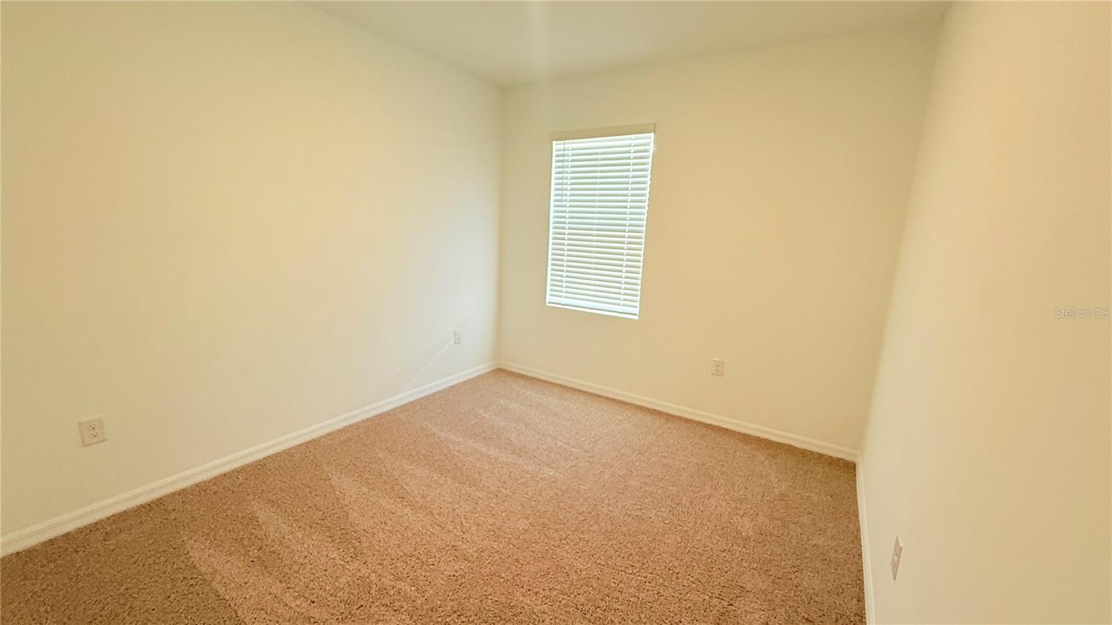 Image 14 of 23 For 2986 Waterlily Way