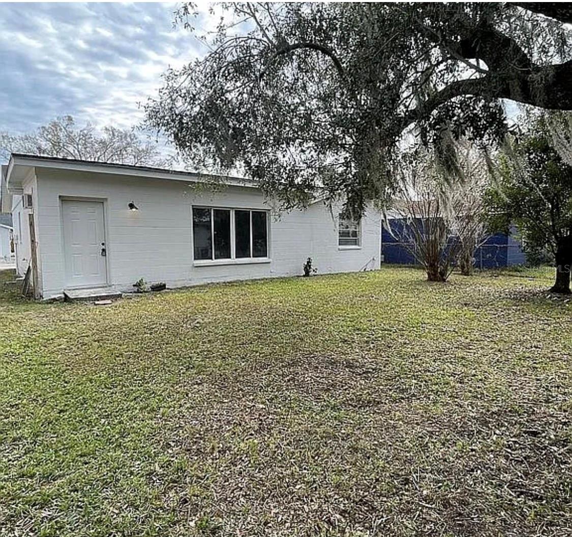 Image 14 of 14 For 1227 Waterview Boulevard W