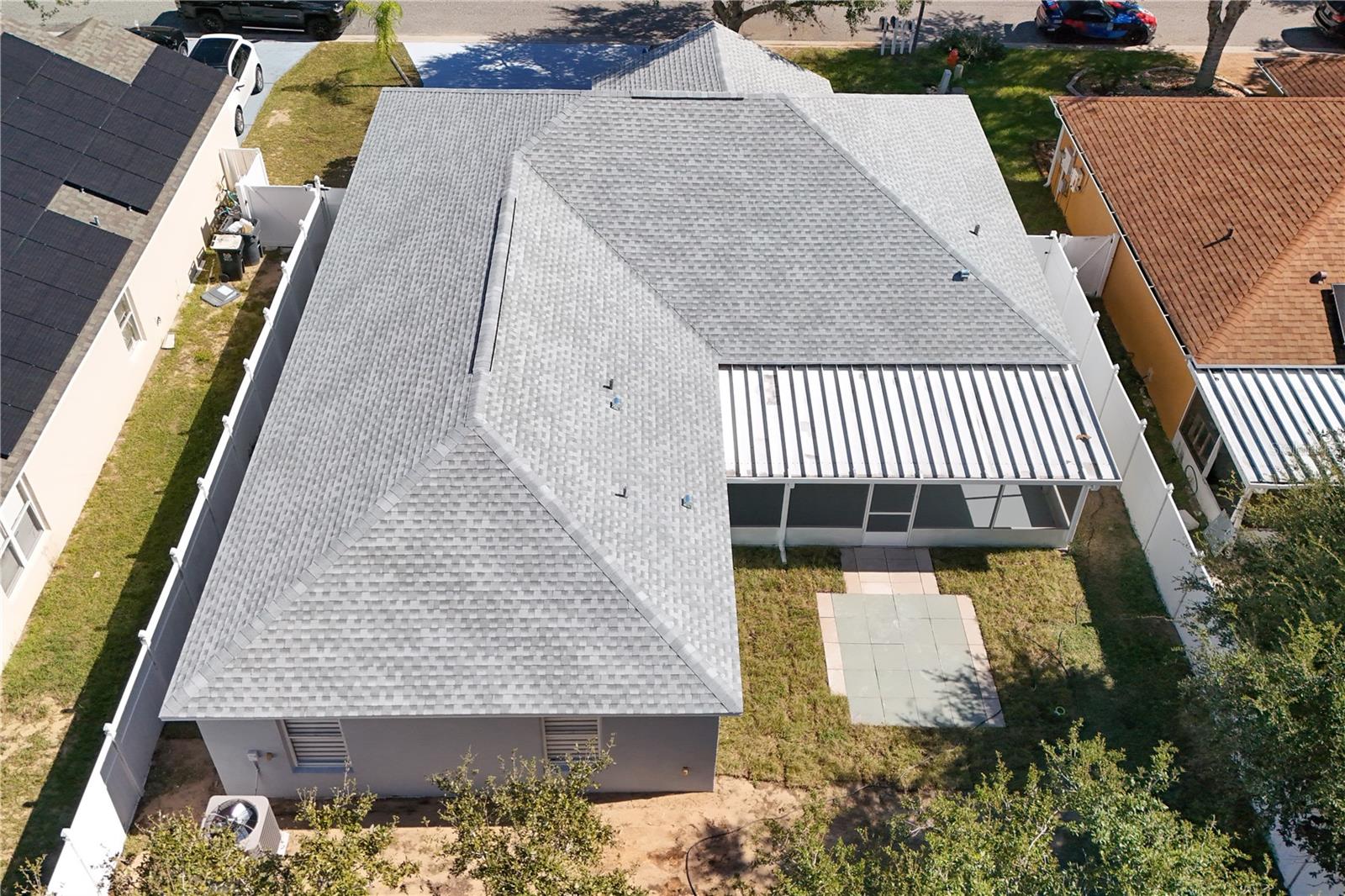 Image 3 of 58 For 207 Vervain Avenue