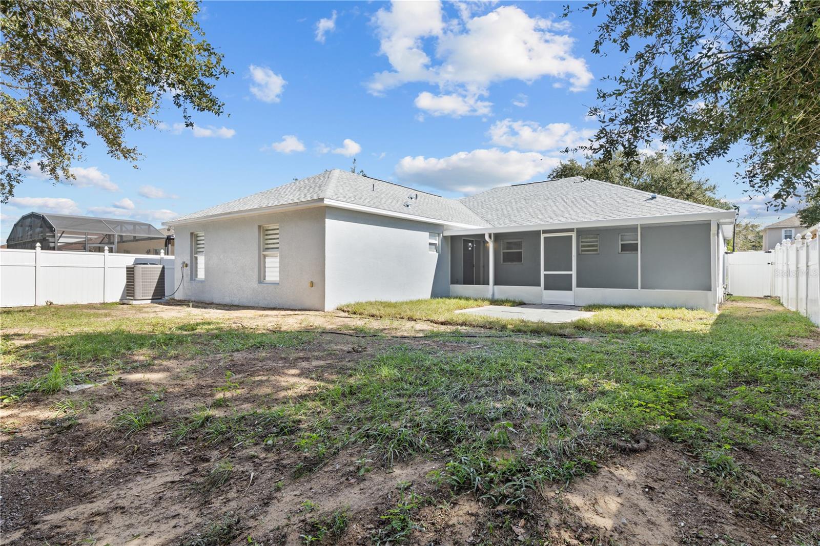 Image 48 of 58 For 207 Vervain Avenue