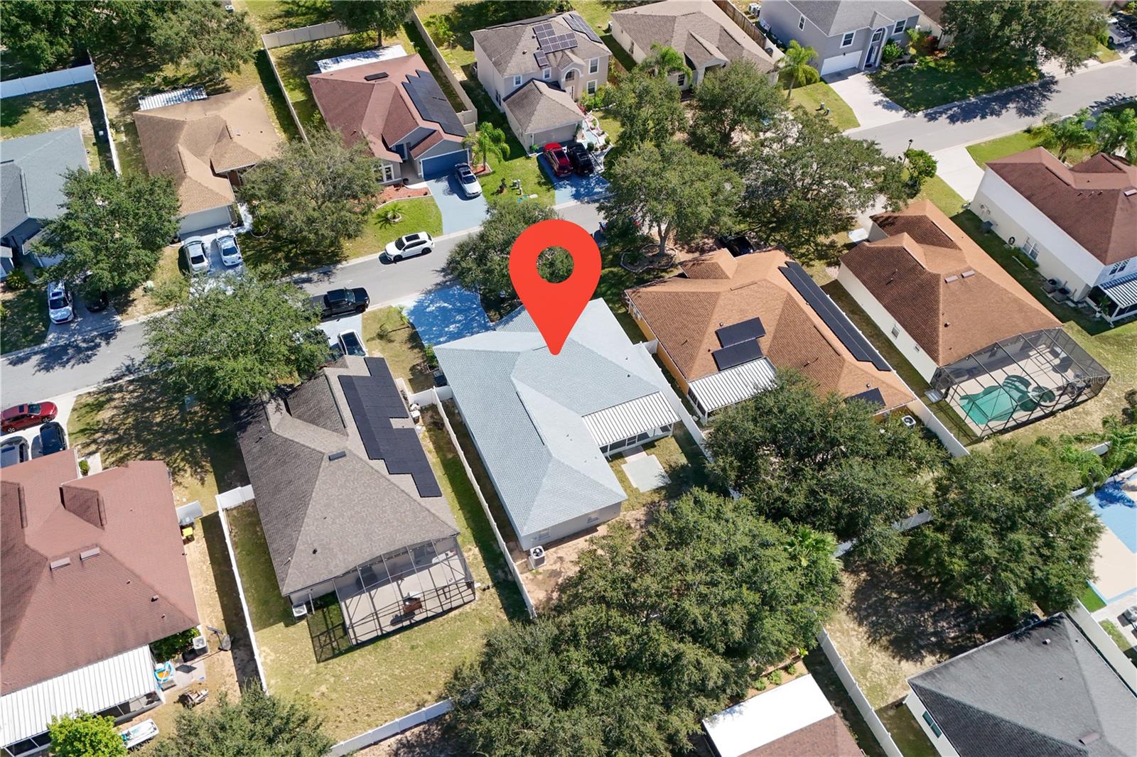 Image 5 of 58 For 207 Vervain Avenue