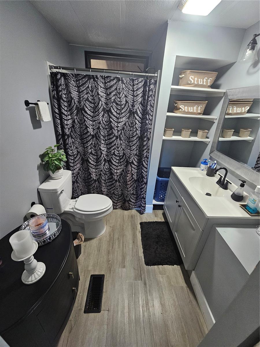 Image 11 of 45 For 113 Maple Drive