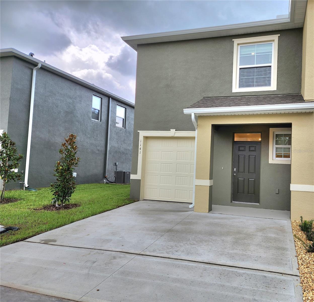 Image 2 of 39 For 1141 Blue Jay Drive