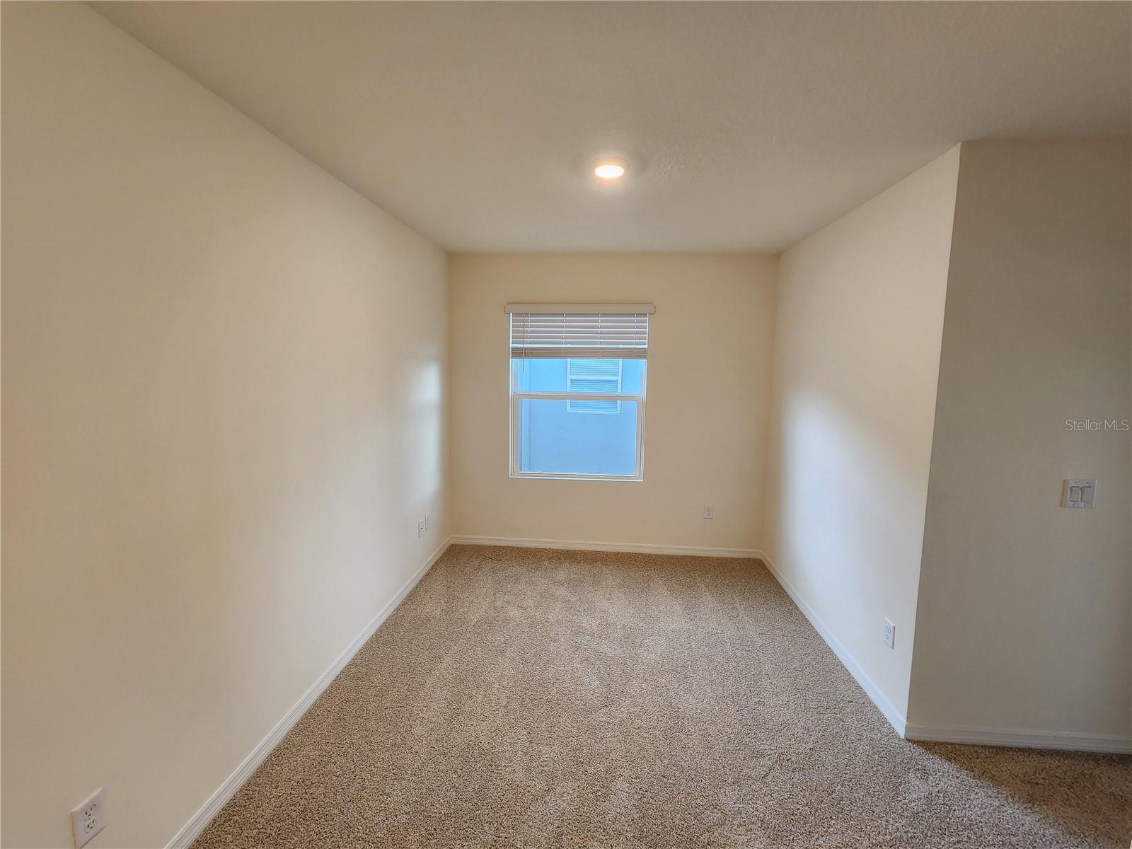 Image 29 of 39 For 1141 Blue Jay Drive