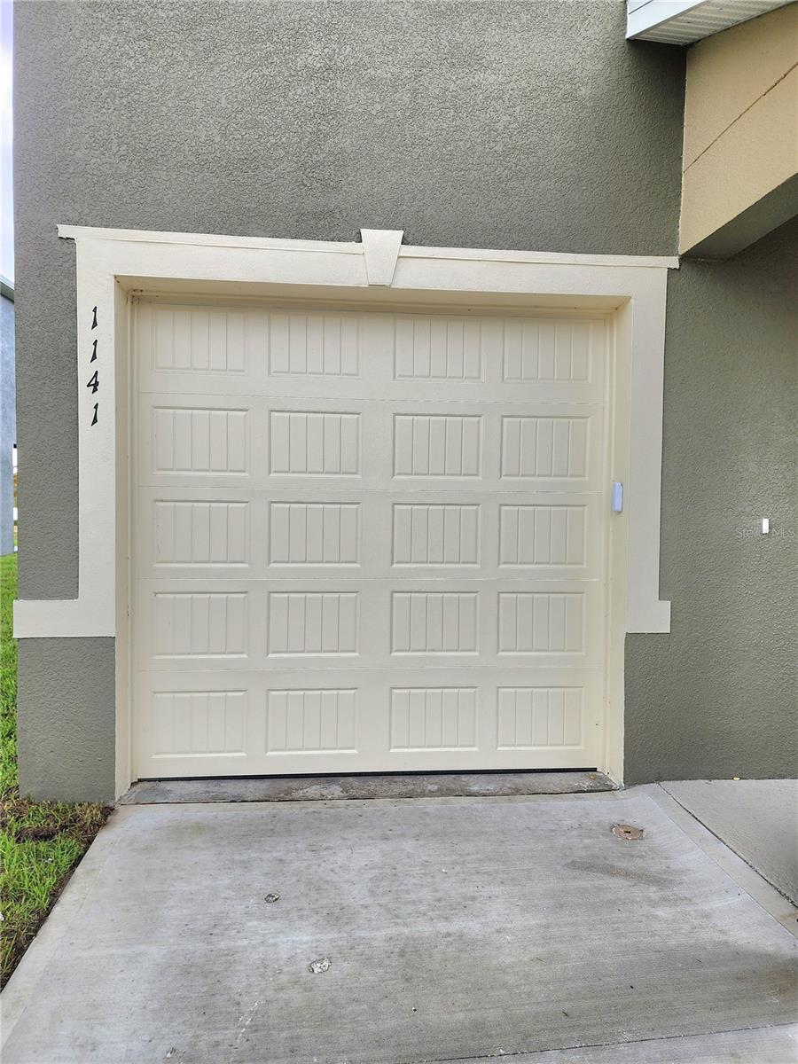 Image 4 of 39 For 1141 Blue Jay Drive