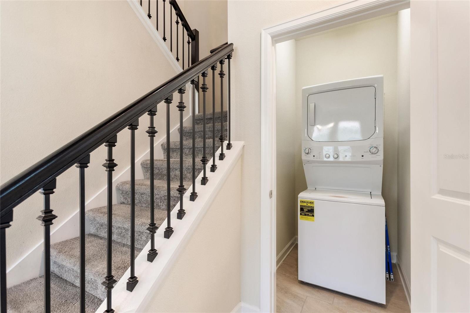 Image 16 of 53 For 8843 Fallen Oak Drive