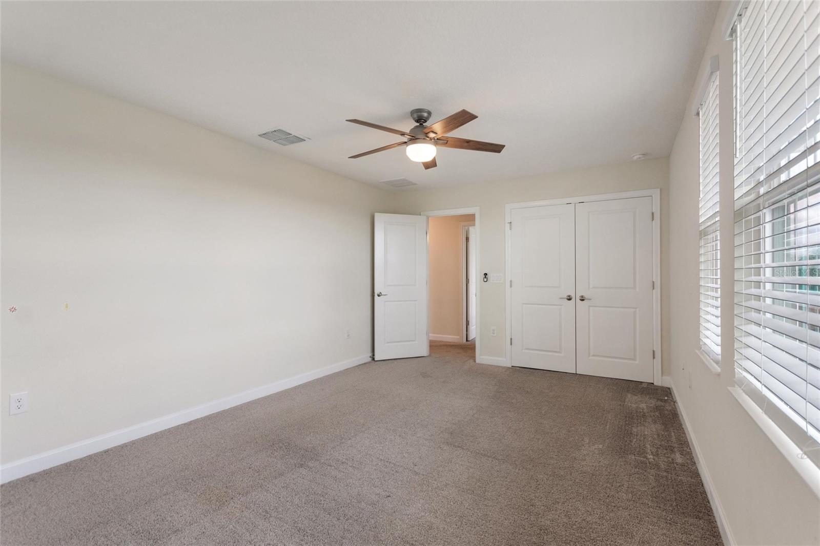 Image 29 of 53 For 8843 Fallen Oak Drive