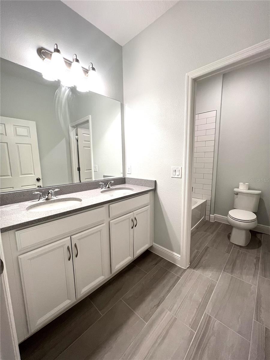 Image 16 of 22 For 606 Bellingham Way