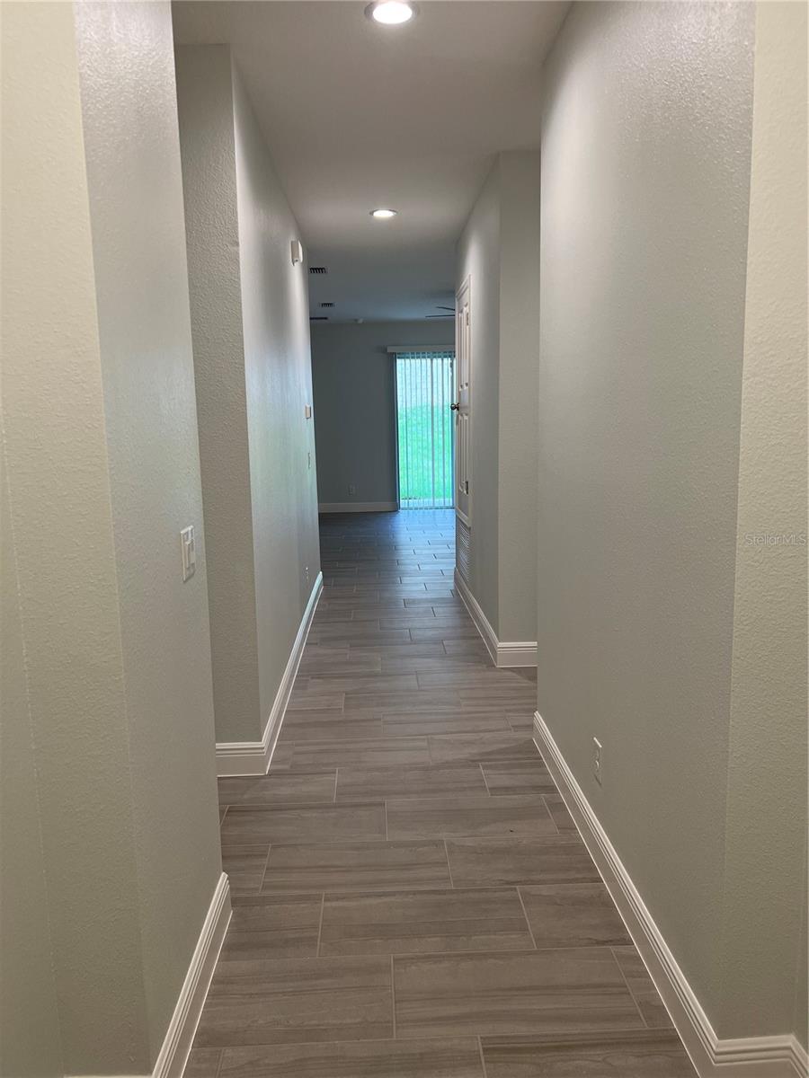 Image 3 of 22 For 606 Bellingham Way