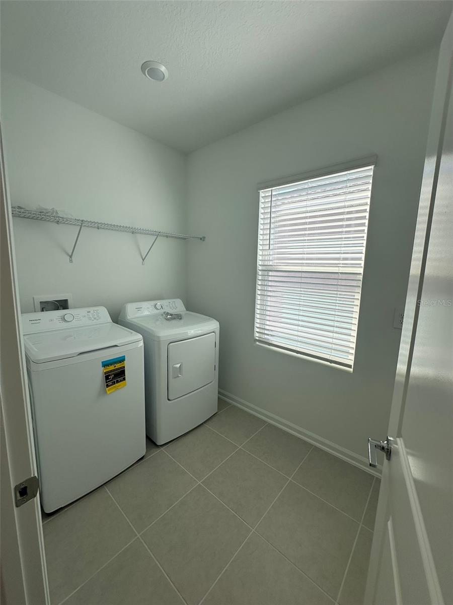 Image 5 of 8 For 6000 Zen Way