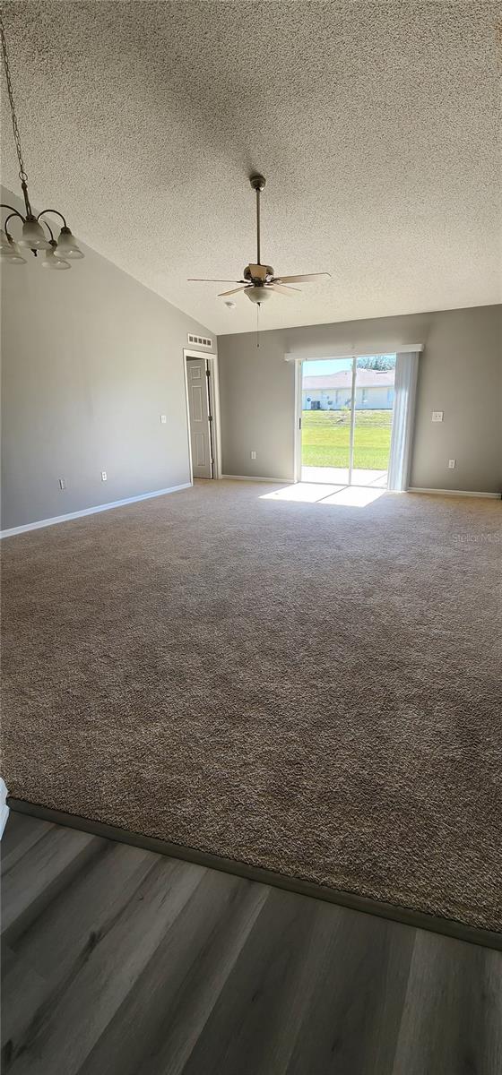 Image 8 of 14 For 1231 Apopka Ln