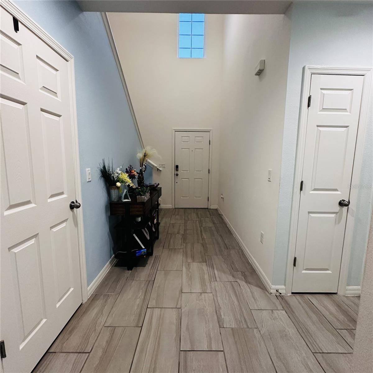 Image 4 of 29 For 1342 Blazing Star Ln