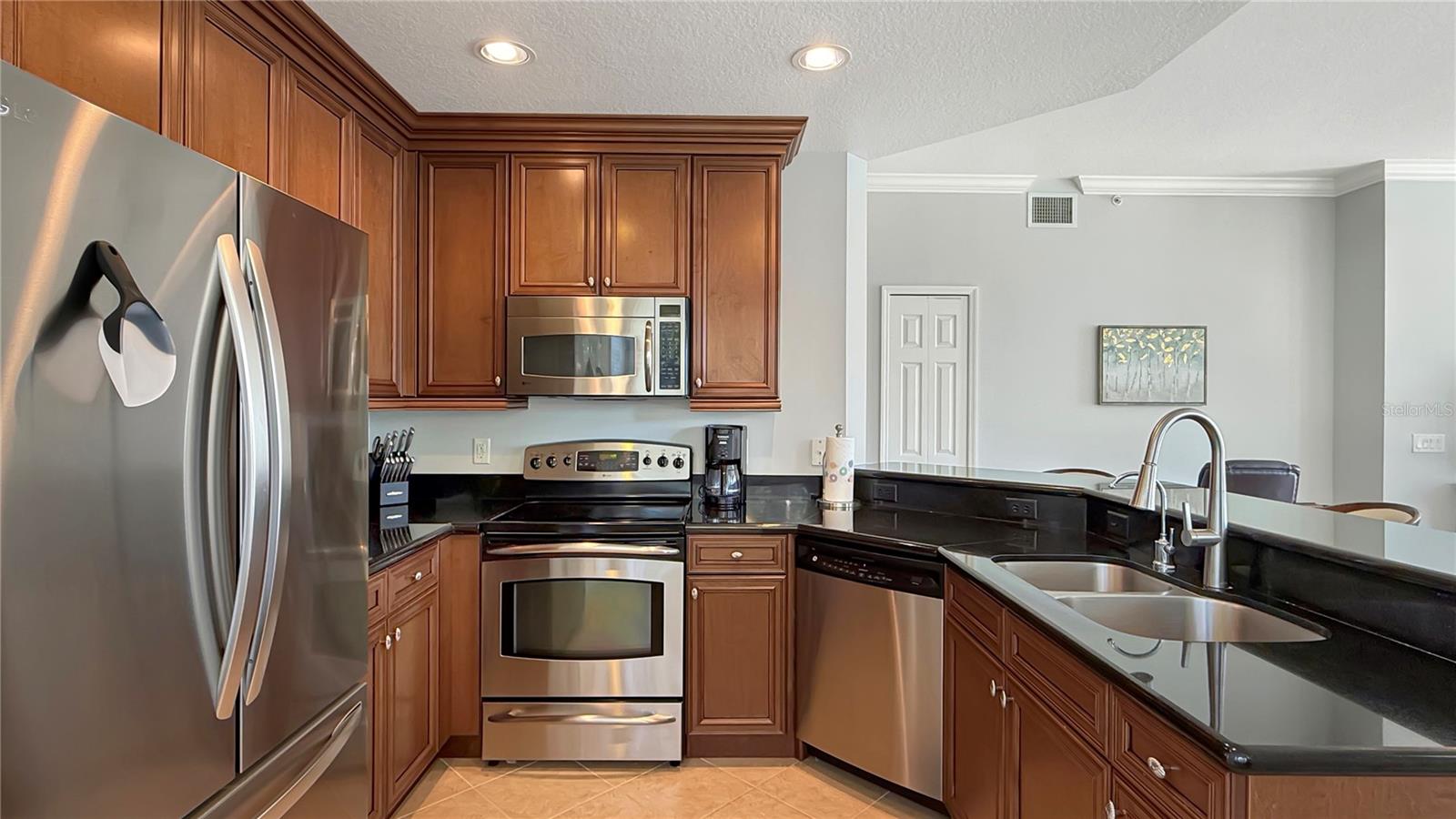 Image 14 of 63 For 7503 Mourning Dove Circle 304