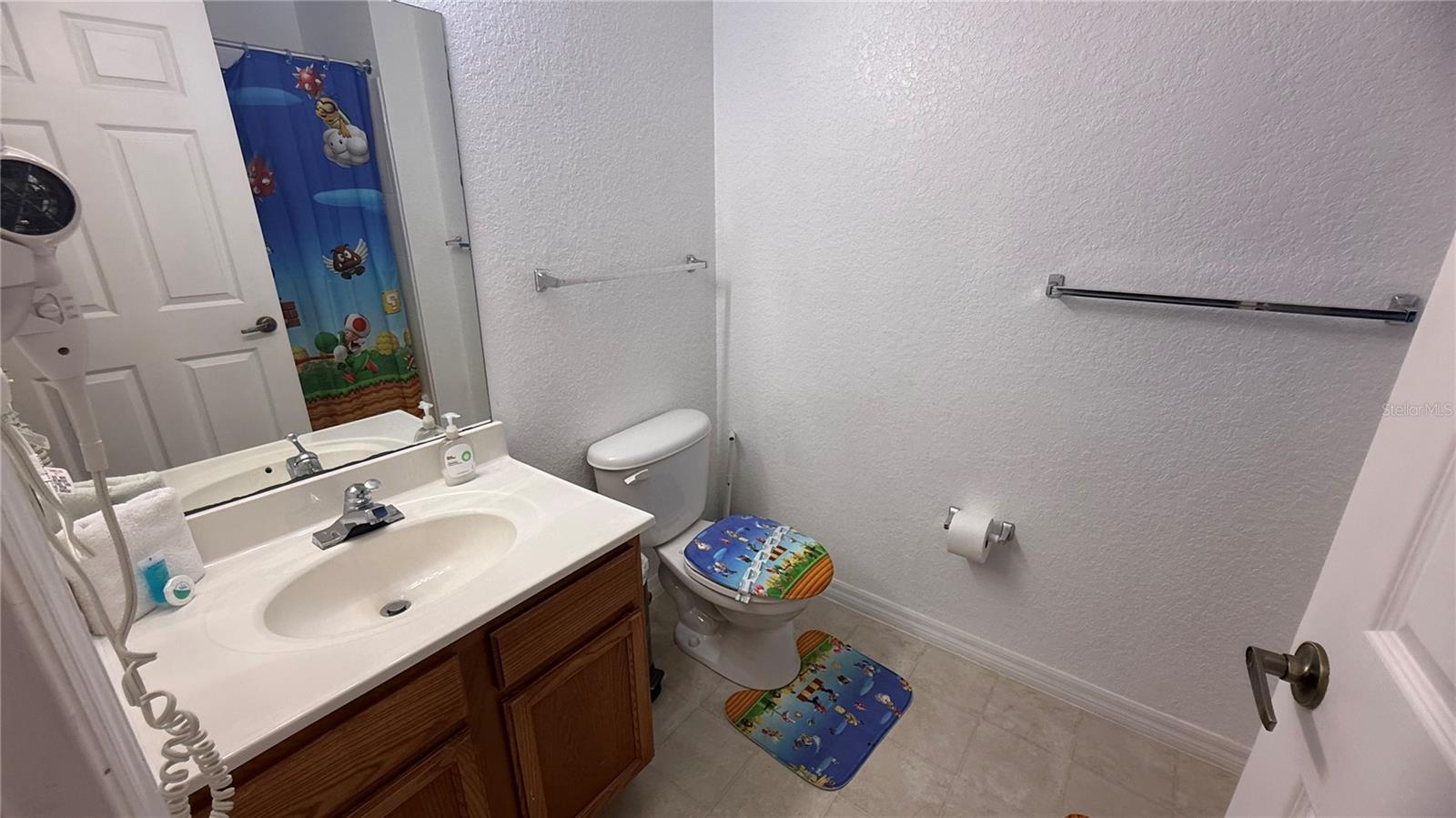 Image 31 of 55 For 4563 Yellowgold Road E 106