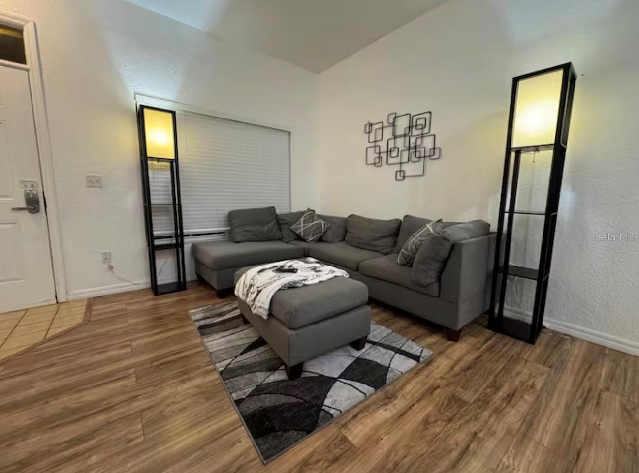 Image 4 of 55 For 4563 Yellowgold Road E 106