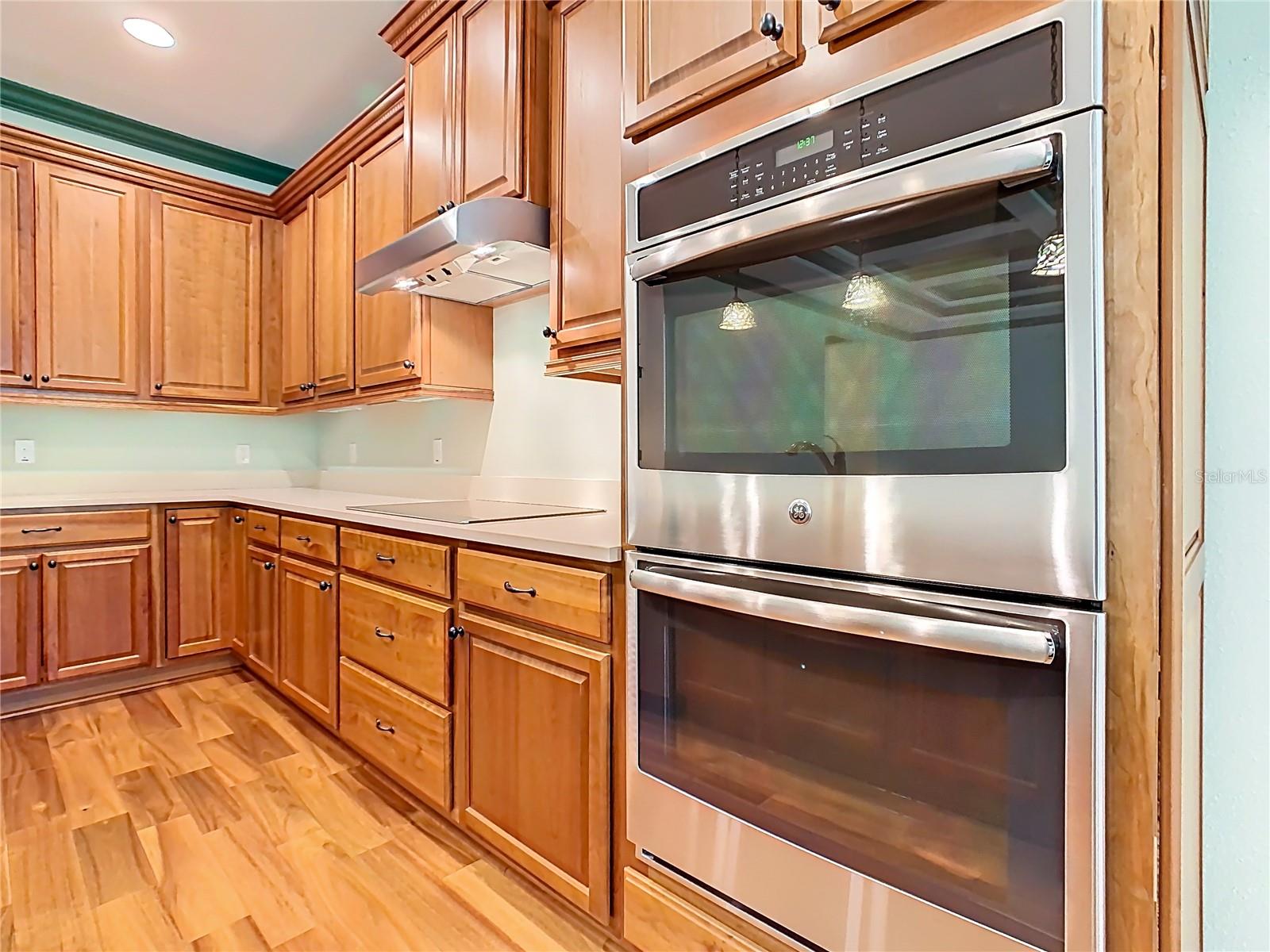 Image 20 of 68 For 543 Via Vitale Court