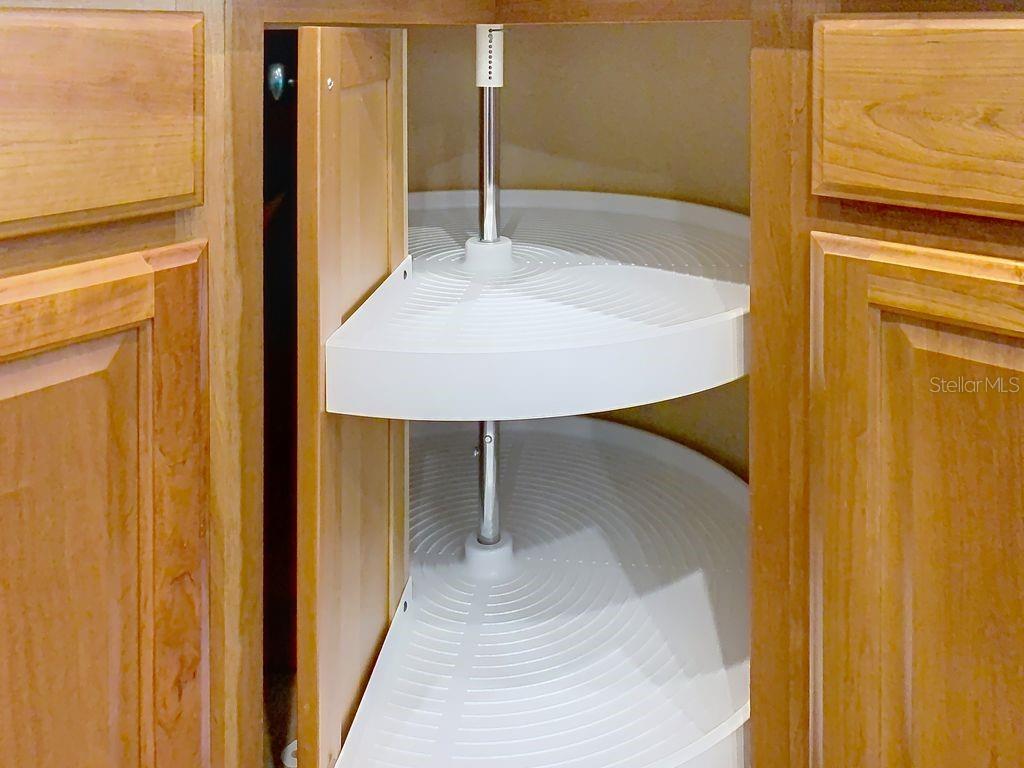 Image 23 of 68 For 543 Via Vitale Court