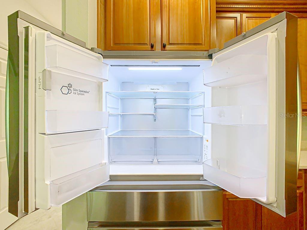 Image 29 of 68 For 543 Via Vitale Court