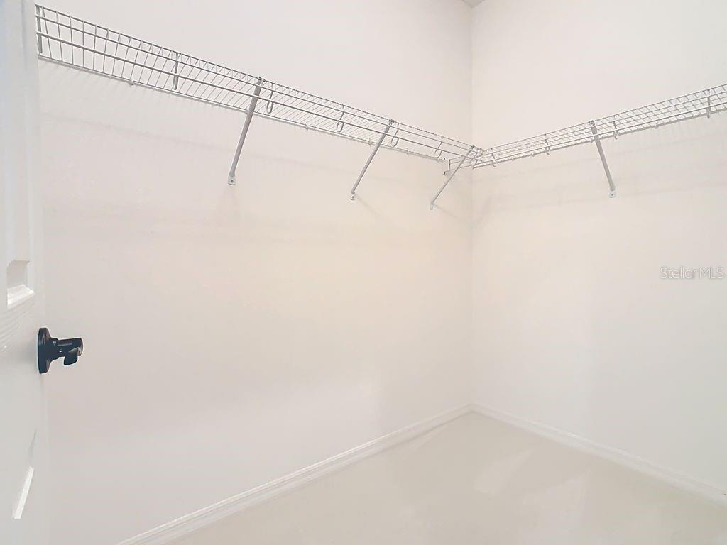 Image 42 of 68 For 543 Via Vitale Court