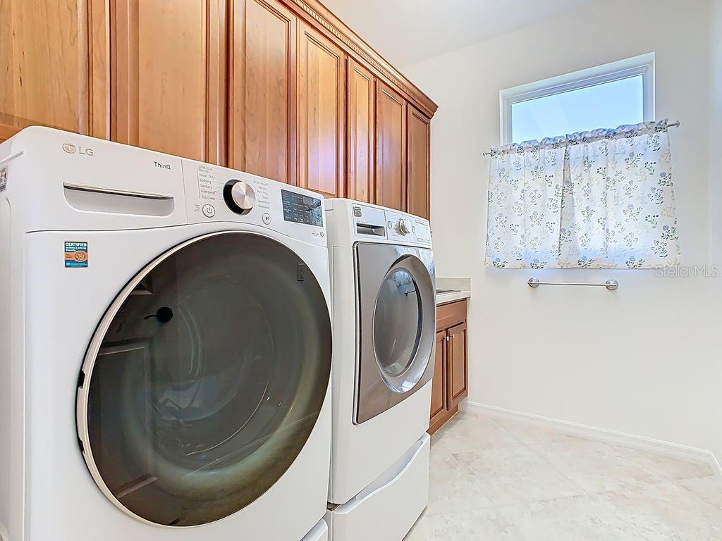 Image 54 of 68 For 543 Via Vitale Court