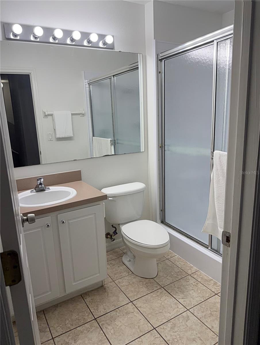 Image 14 of 30 For 1090 Park Ridge Circle