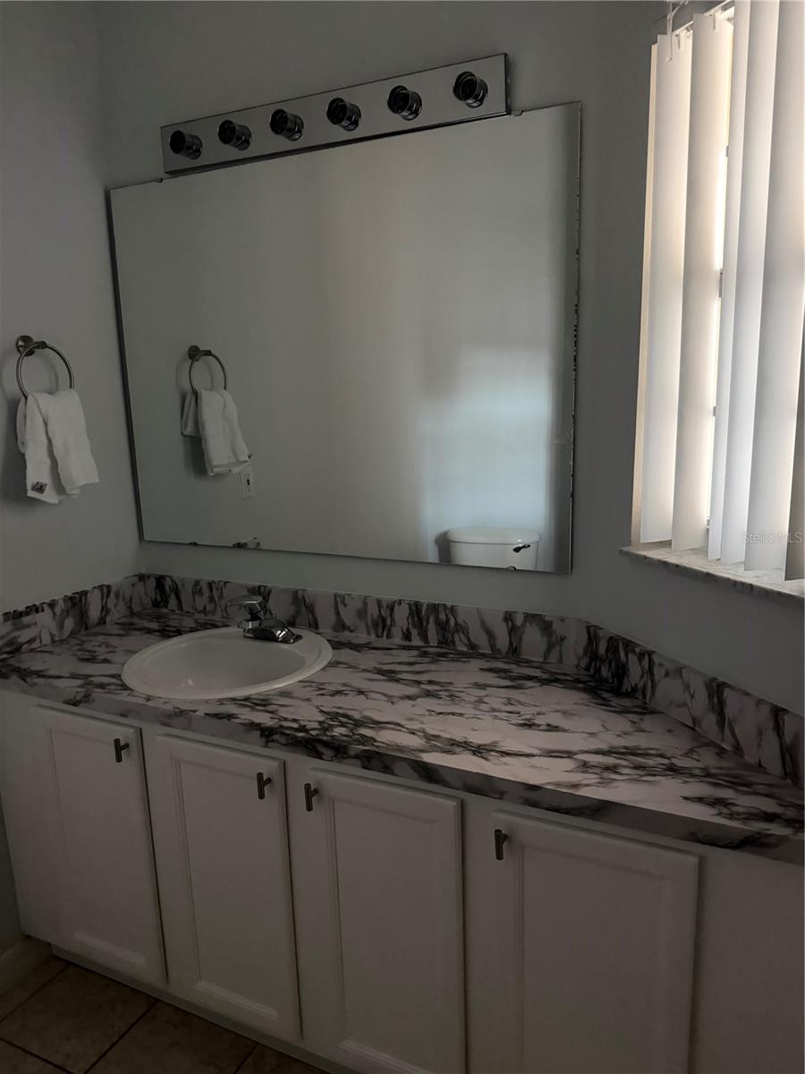 Image 15 of 30 For 1090 Park Ridge Circle