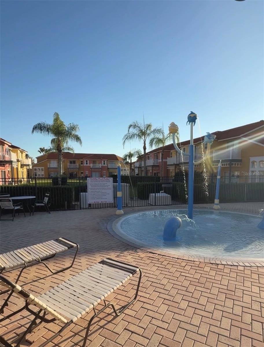 Image 18 of 30 For 1090 Park Ridge Circle