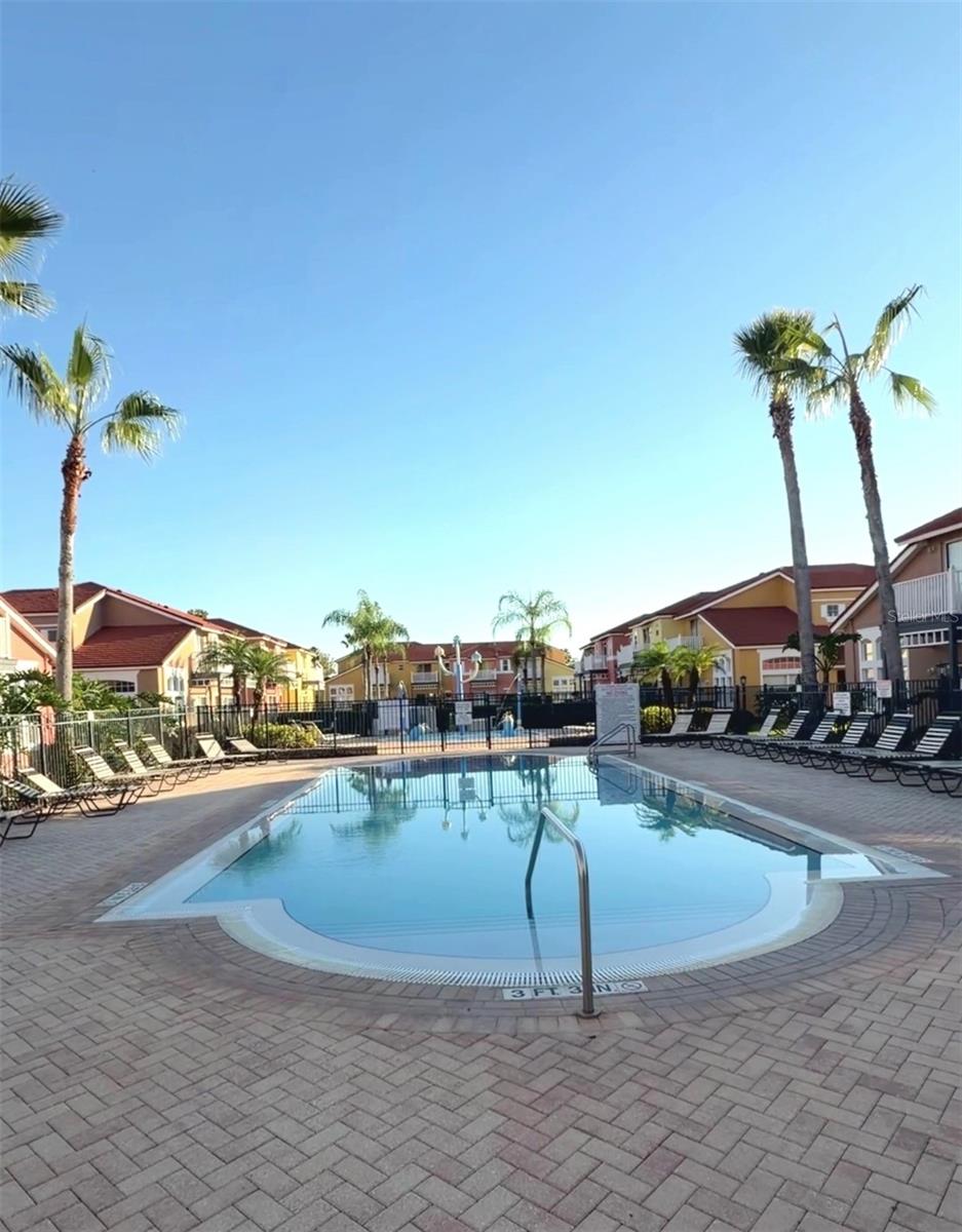 Image 19 of 30 For 1090 Park Ridge Circle