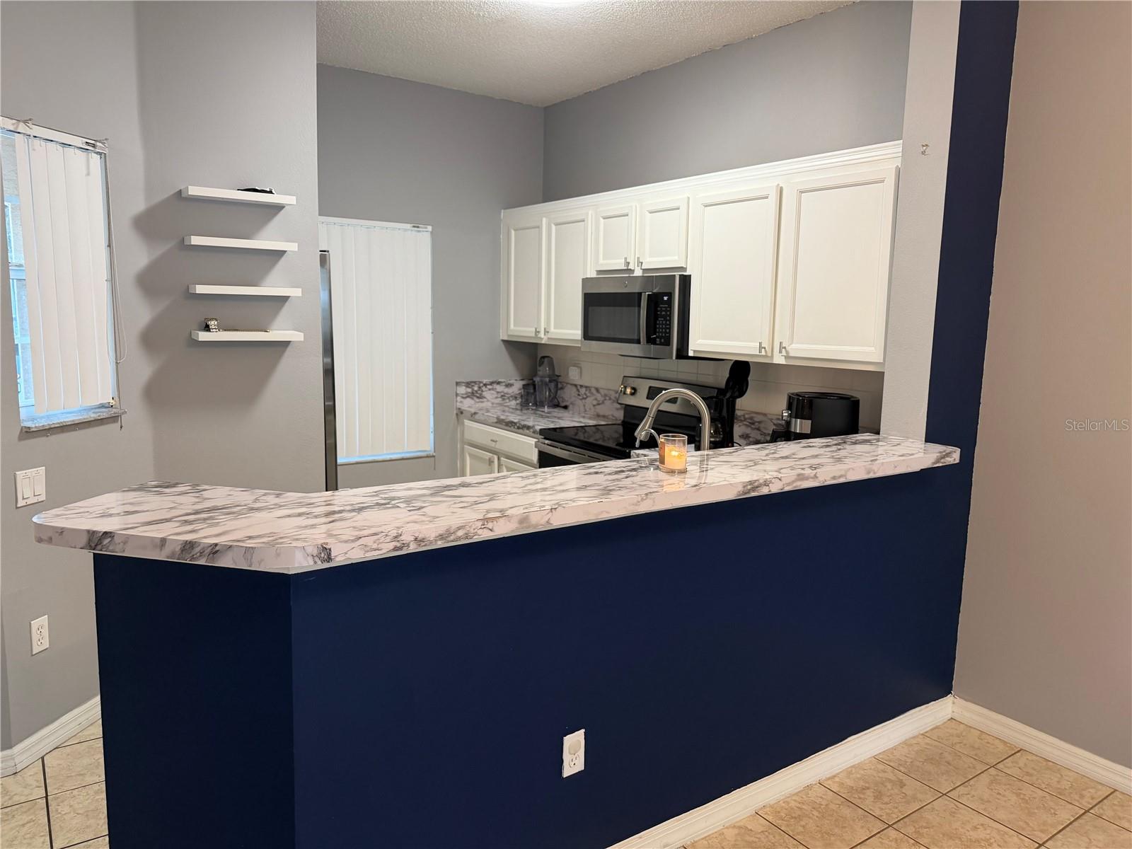 Image 5 of 30 For 1090 Park Ridge Circle