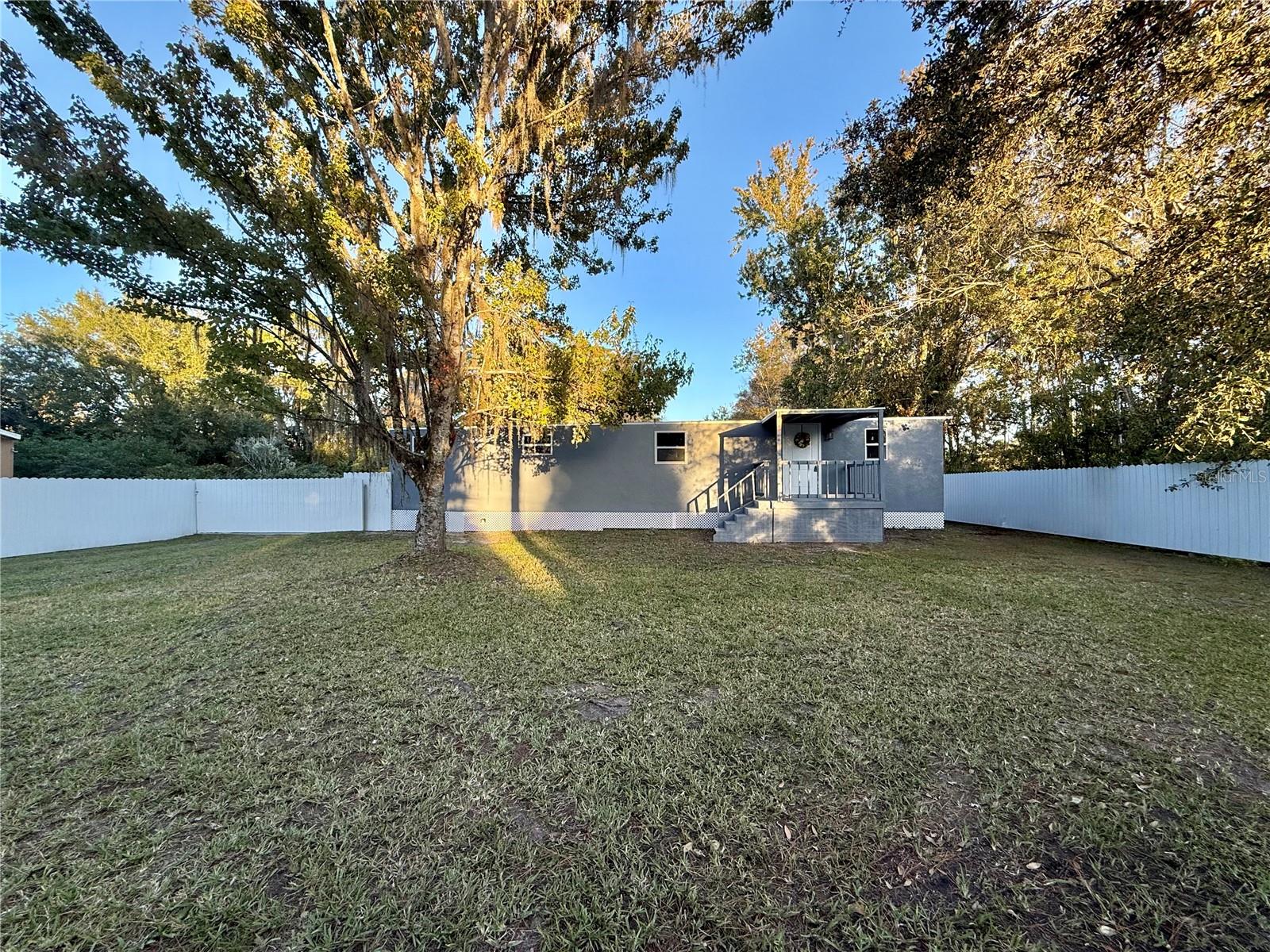 Image 32 of 69 For 1605 8th Street