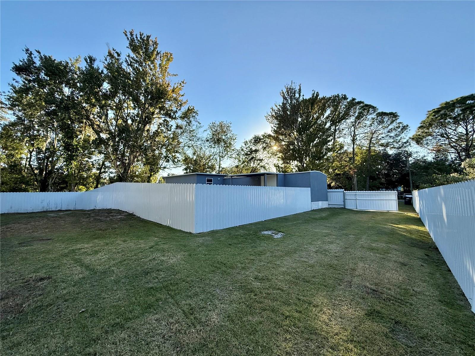 Image 35 of 69 For 1605 8th Street