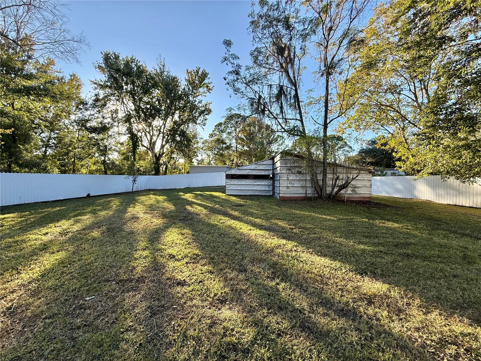 Image 52 of 69 For 1605 8th Street