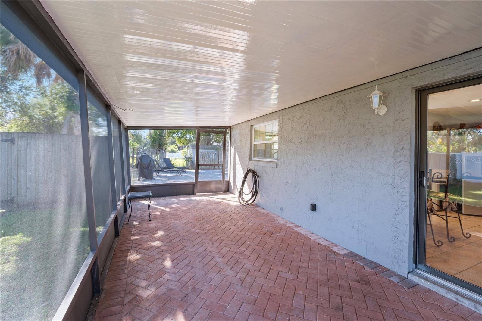 Image 24 of 29 For 1476 Heather Way