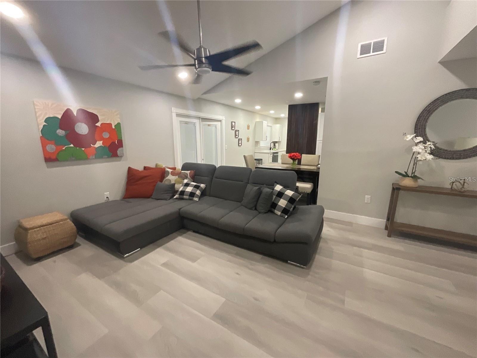 Image 10 of 16 For 3424 Willow Wisp