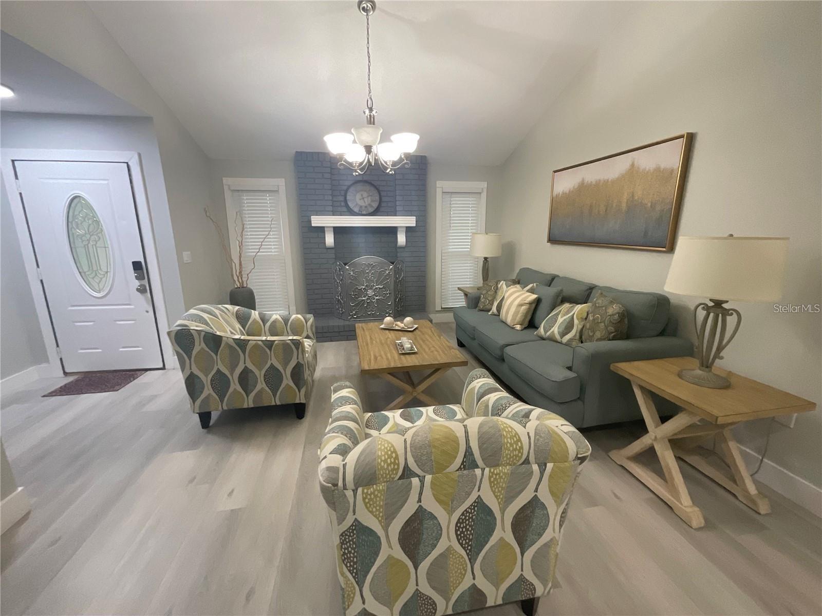 Image 5 of 16 For 3424 Willow Wisp