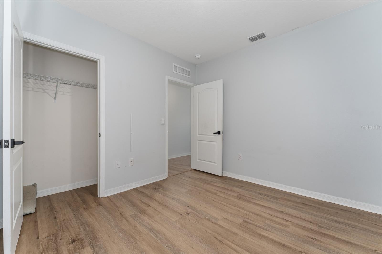 Image 11 of 28 For 1982 King Ranch Street