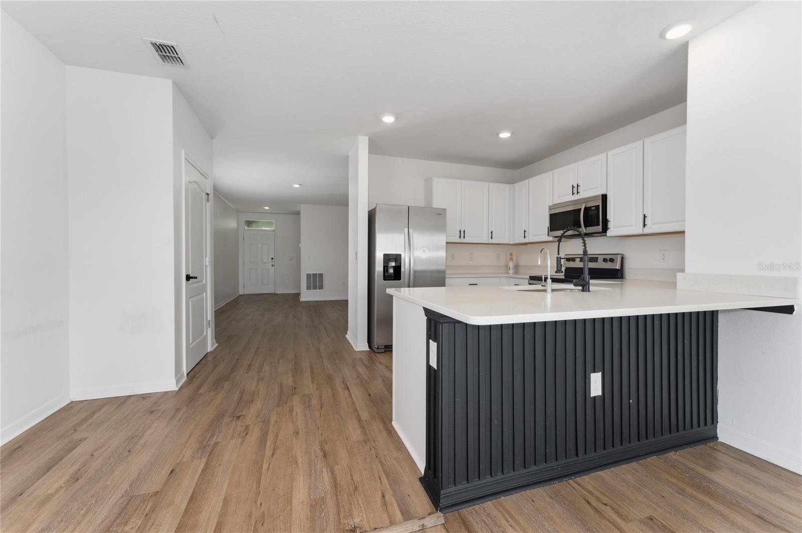 Image 19 of 28 For 1982 King Ranch Street