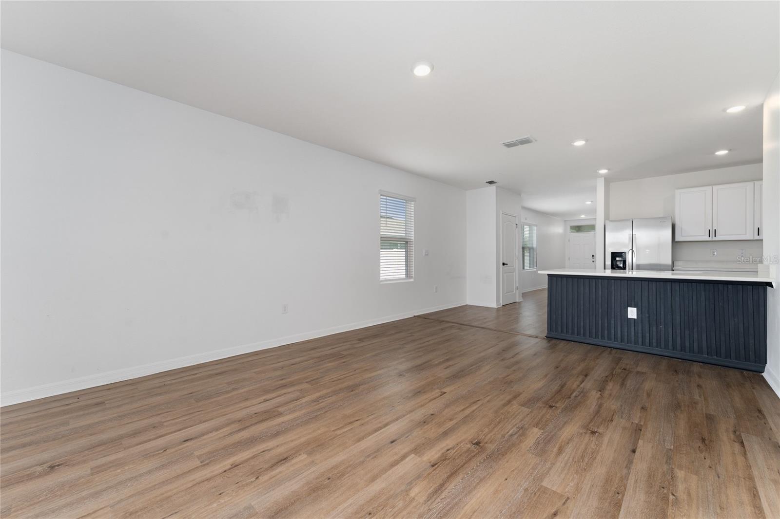 Image 6 of 28 For 1982 King Ranch Street