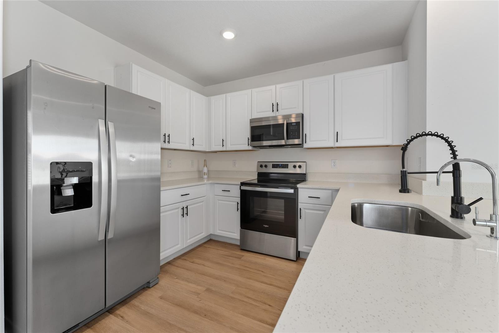 Image 7 of 28 For 1982 King Ranch Street