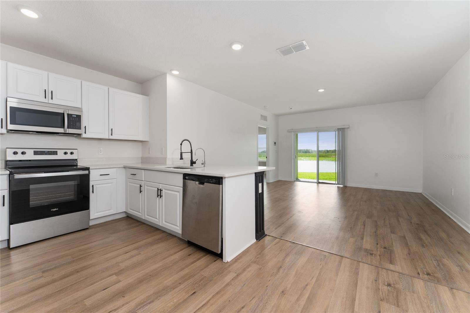 Image 8 of 28 For 1982 King Ranch Street