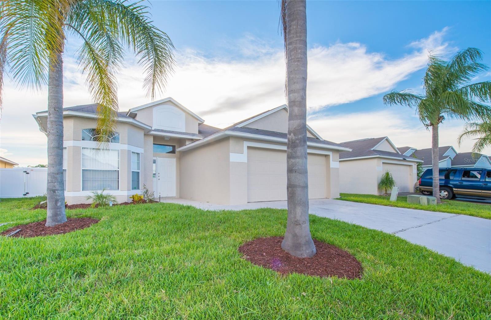 Details for 211 Aylesbury Lane, DAVENPORT, FL 33837