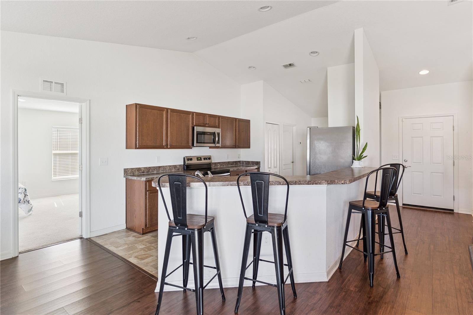 Image 11 of 30 For 140 Solis Drive