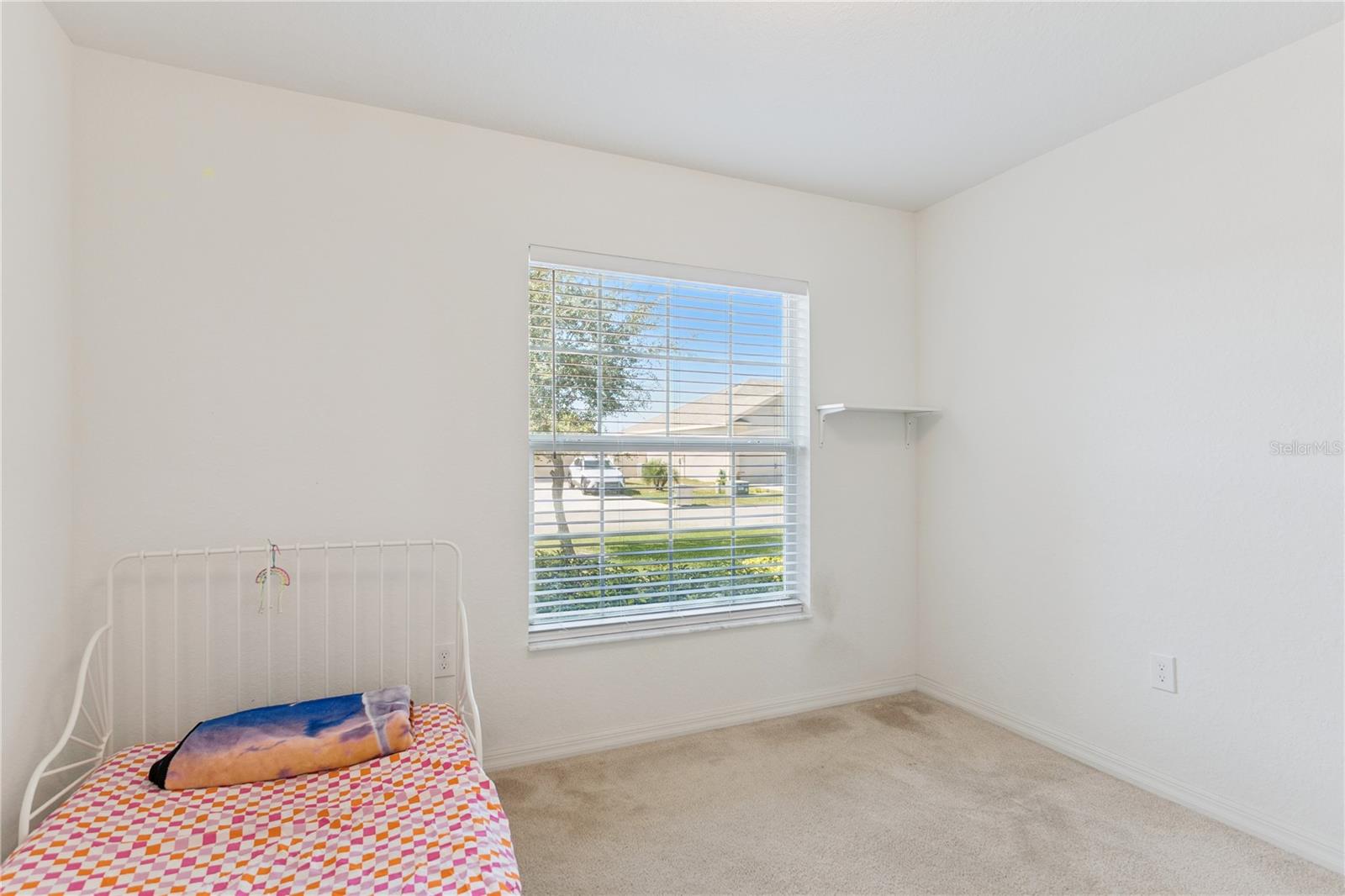 Image 22 of 30 For 140 Solis Drive