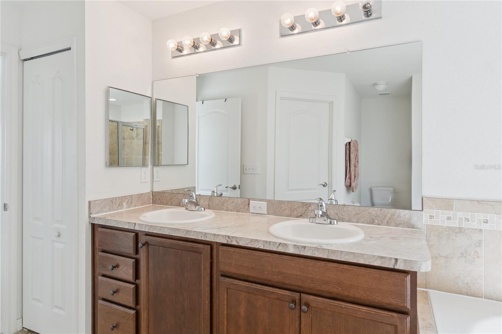 Image 24 of 30 For 140 Solis Drive