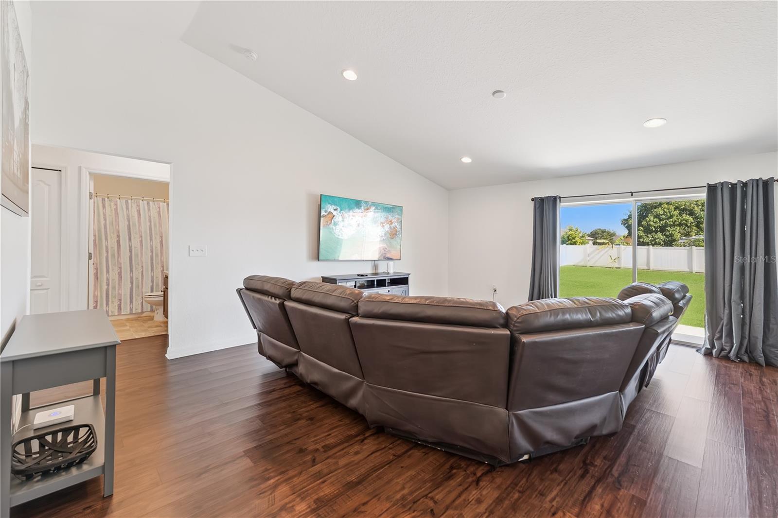 Image 9 of 30 For 140 Solis Drive