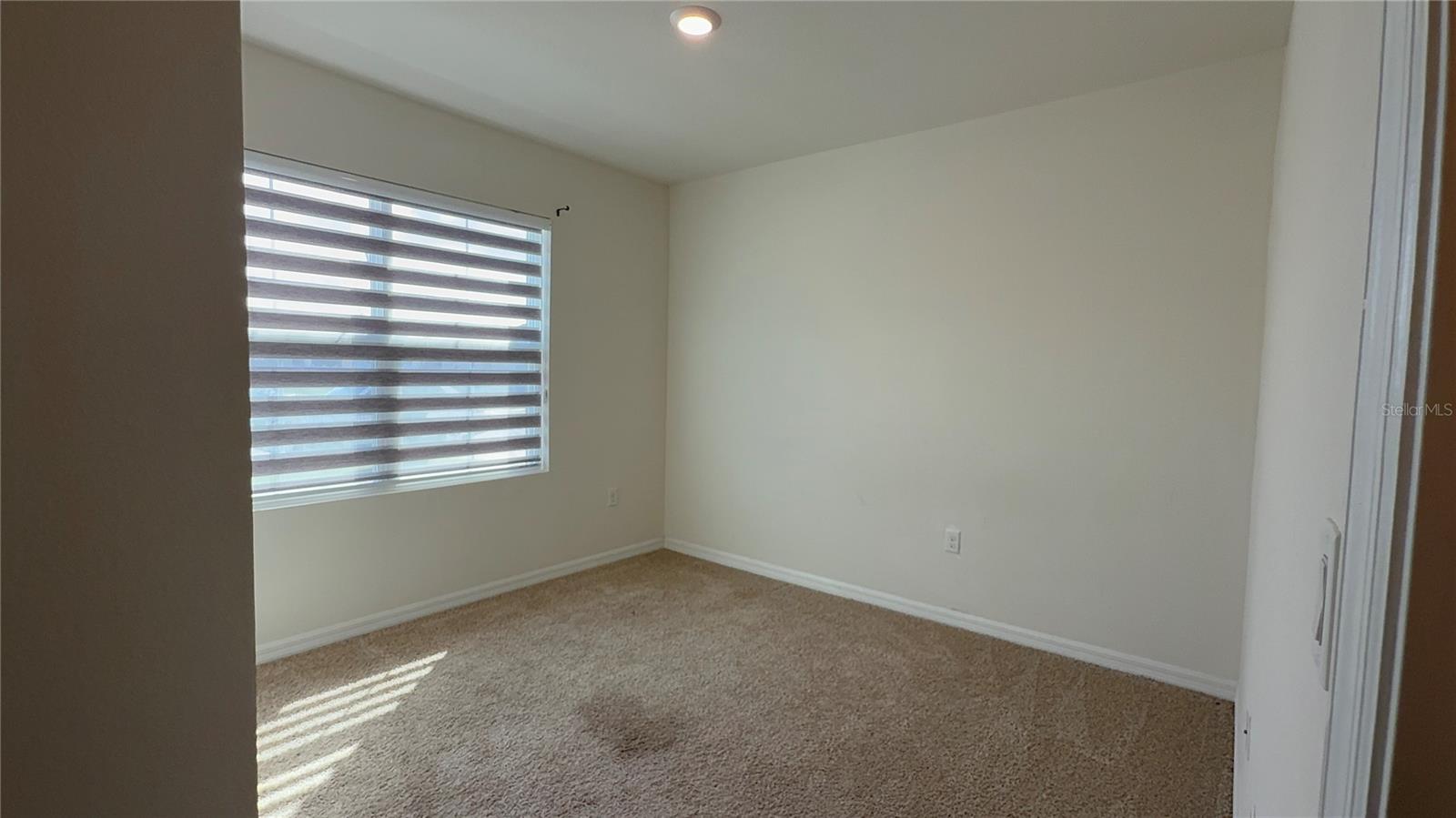 Image 19 of 30 For 611 Autumn Stream Drive