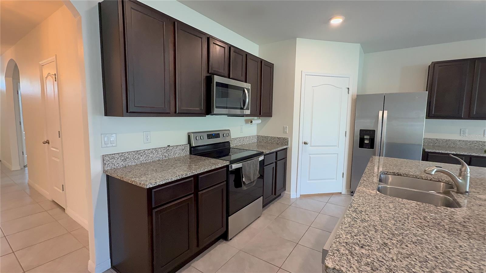 Image 8 of 30 For 611 Autumn Stream Drive