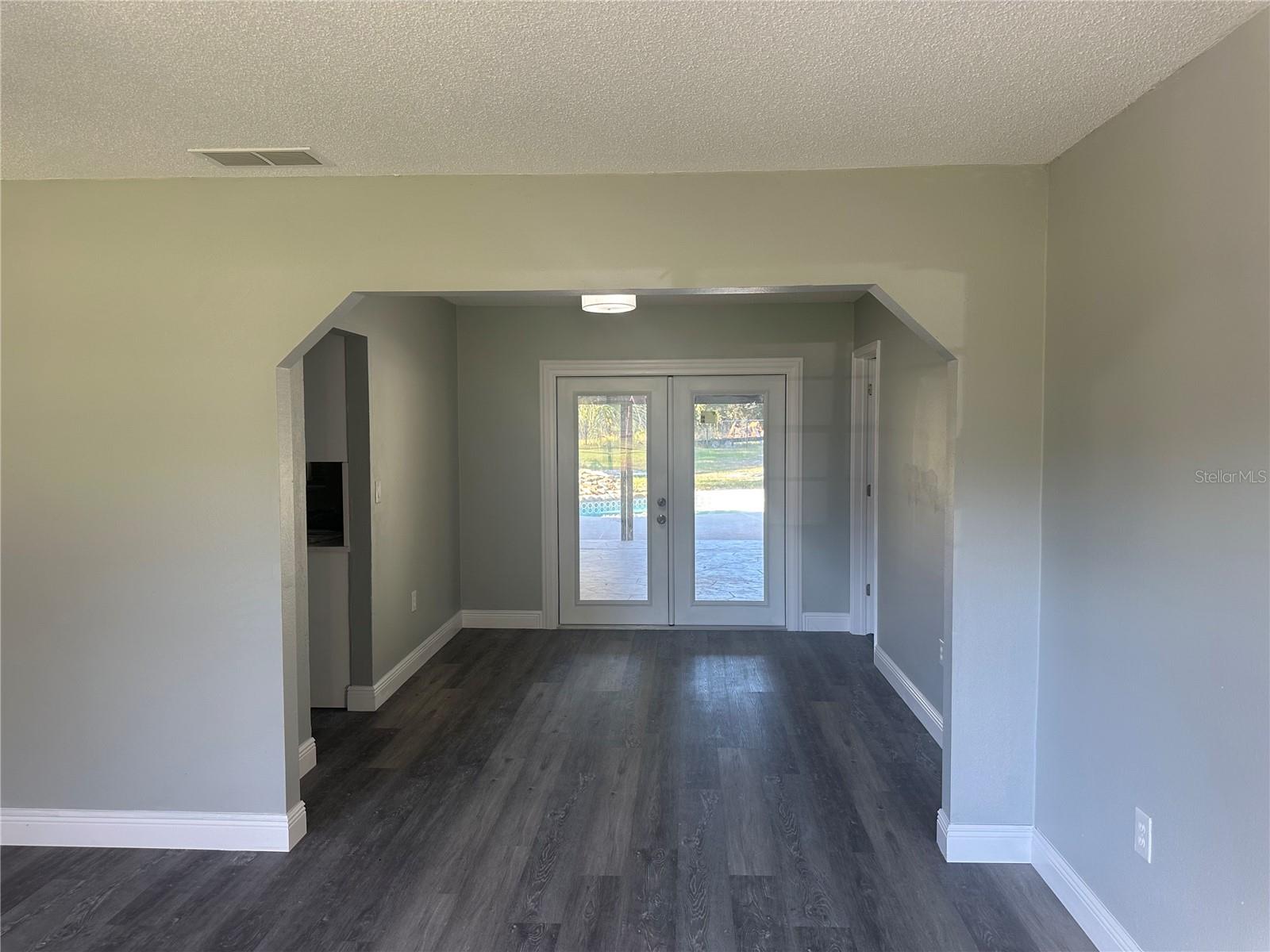 Image 34 of 42 For 3101 Granada Boulevard